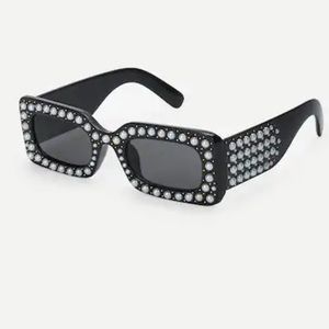 Faux Pearl Decor Sunglasses